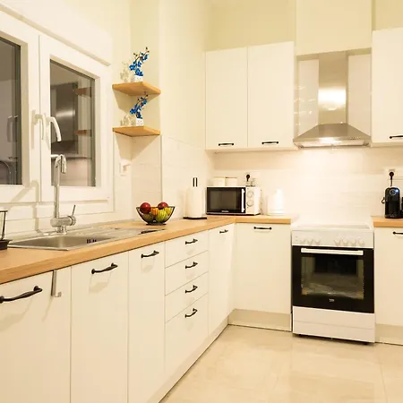 Quiet But The Kristalli Retreat Lejlighed