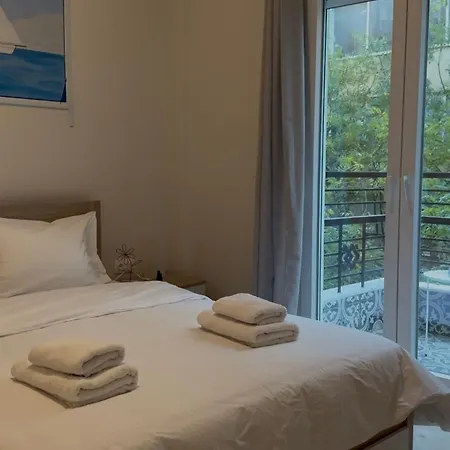 アパート Quiet But The Kristalli Retreat *